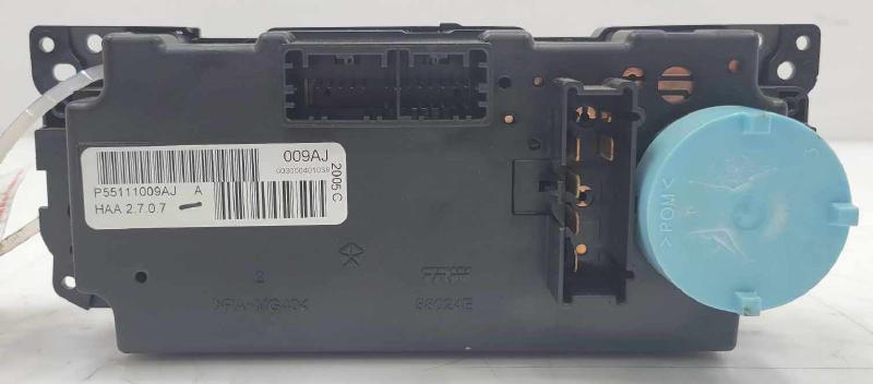2005 2006 Jeep Grand Cherokee Manual Temperature Climate Controls OEM 55111009AJ