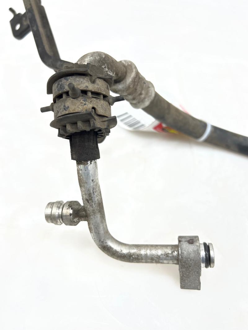 2010 - 2013 Toyota Highlander 2.7L AC Suction Hose Genuine OEM 887040E070