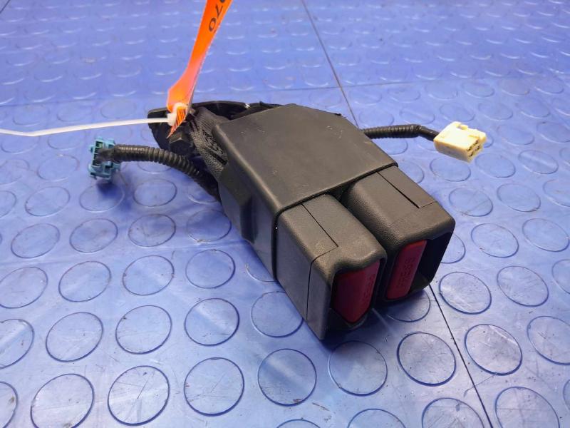 2021 Subaru Legacy Rear Seat Belt