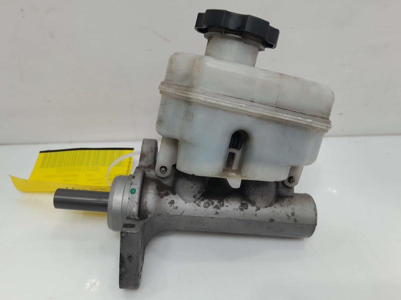 2004 GMC Canyon Master Cylinder