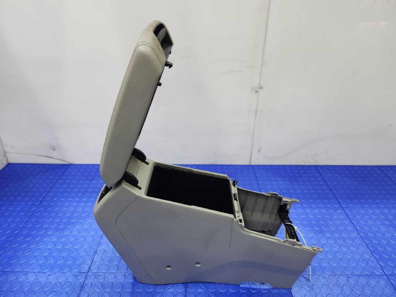 2016 Hyundai Sonata Front Console