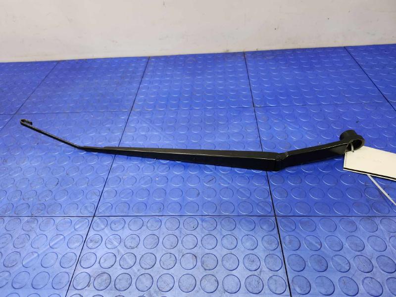 2015 Subaru Forester Wiper Arm