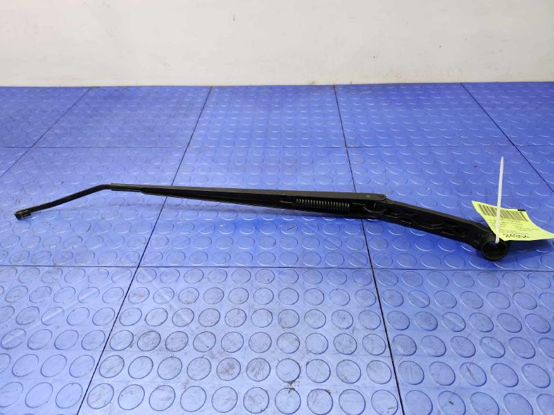 2015 Subaru Forester Wiper Arm