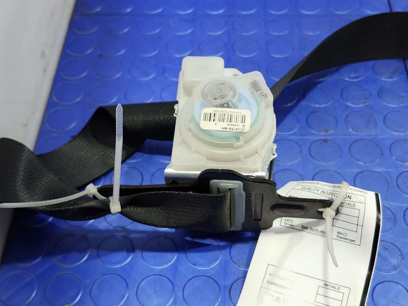 2014 Nissan Maxima Rear Seat Belt