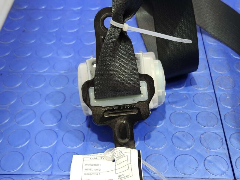 2014 Nissan Maxima Rear Seat Belt