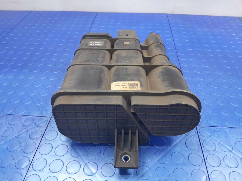 2016-2020 Kia Optima Fuel Vapor Charcoal Canister Assembly OEM 31400-D5500