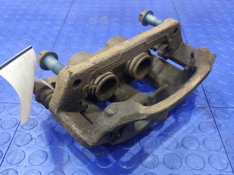 2013 Ford F-350 Super Duty Caliper