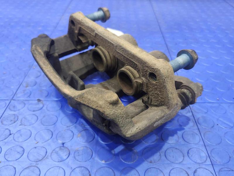 2013 Ford F-350 Super Duty Caliper