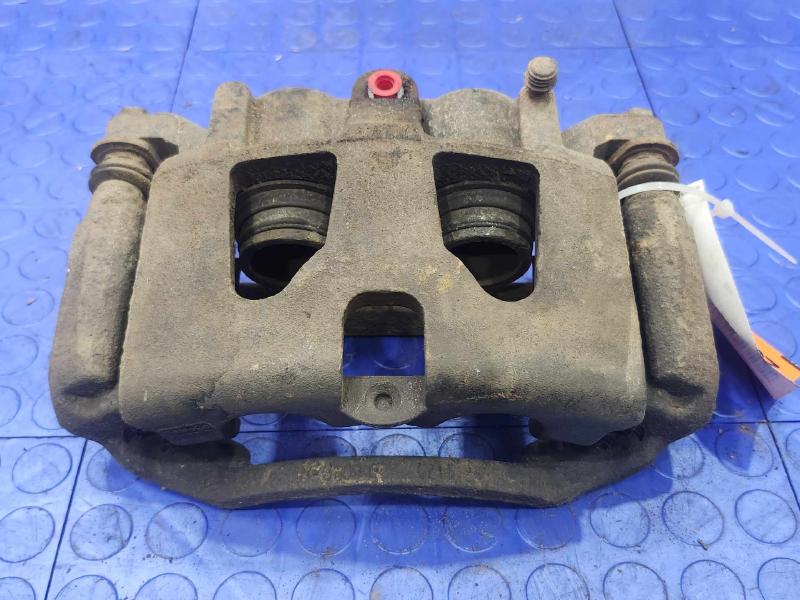 2013 Ford F-350 Super Duty Caliper
