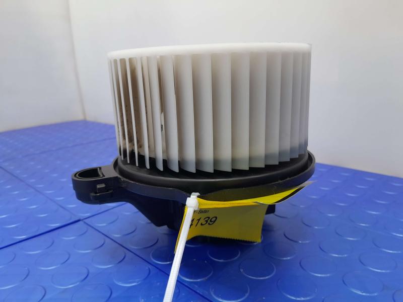2017-2020 Hyundai Elantra Sedan Heater AC Blower Motor Assembly OEM 97113A4000