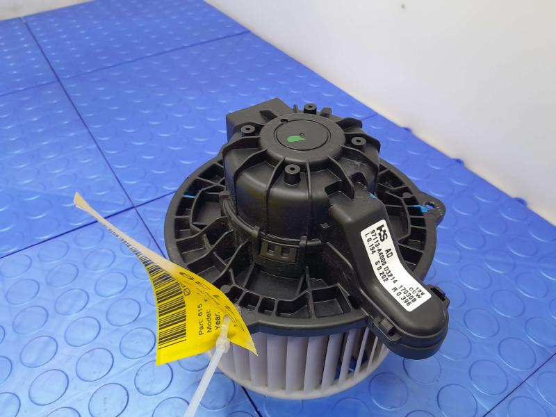 2017-2020 Hyundai Elantra Sedan Heater AC Blower Motor Assembly OEM 97113A4000