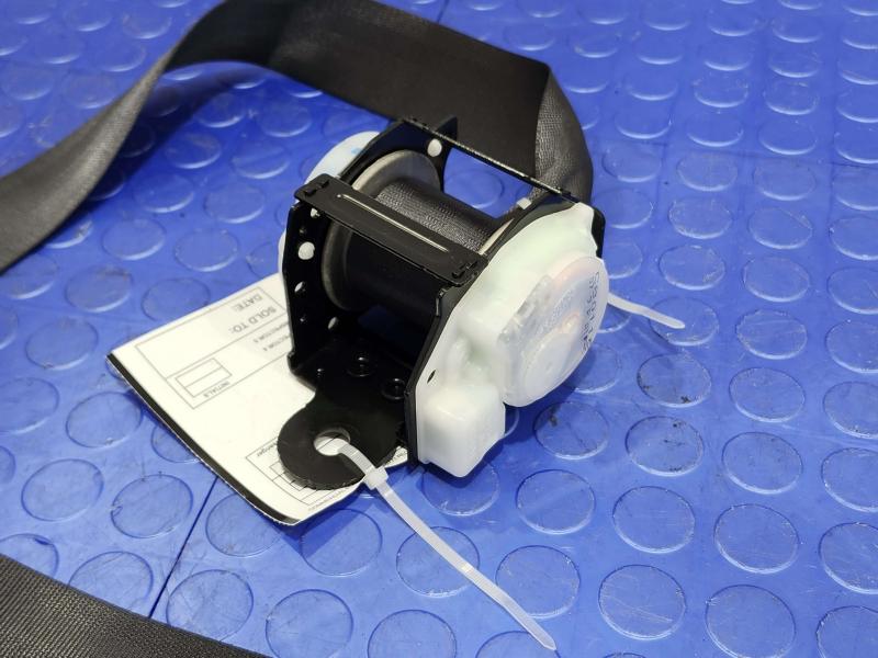2008 Honda Fit Rear Seat Belt