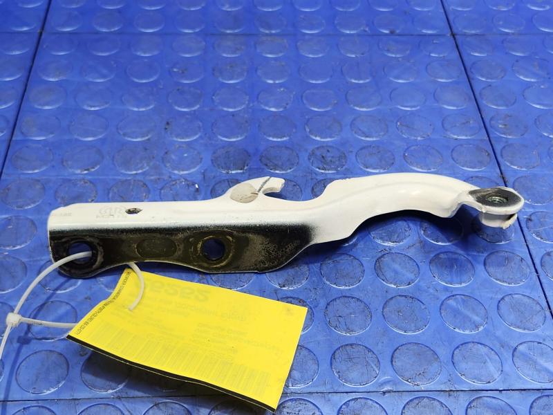 2015 Jeep Grand Cherokee Hood Hinge
