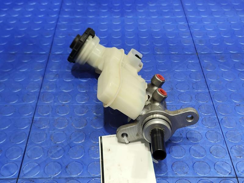2016 Honda Fit Master Cylinder