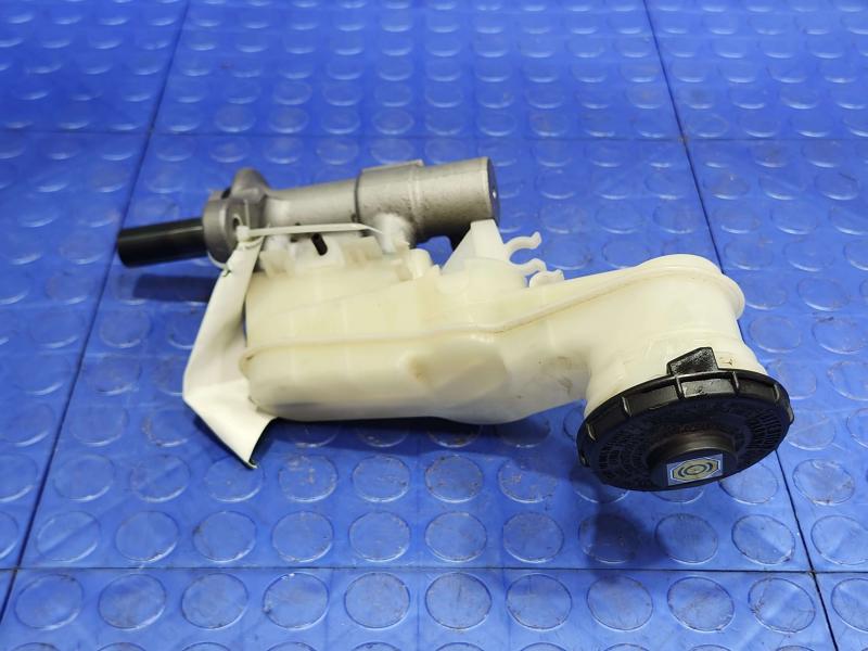 2016 Honda Fit Master Cylinder