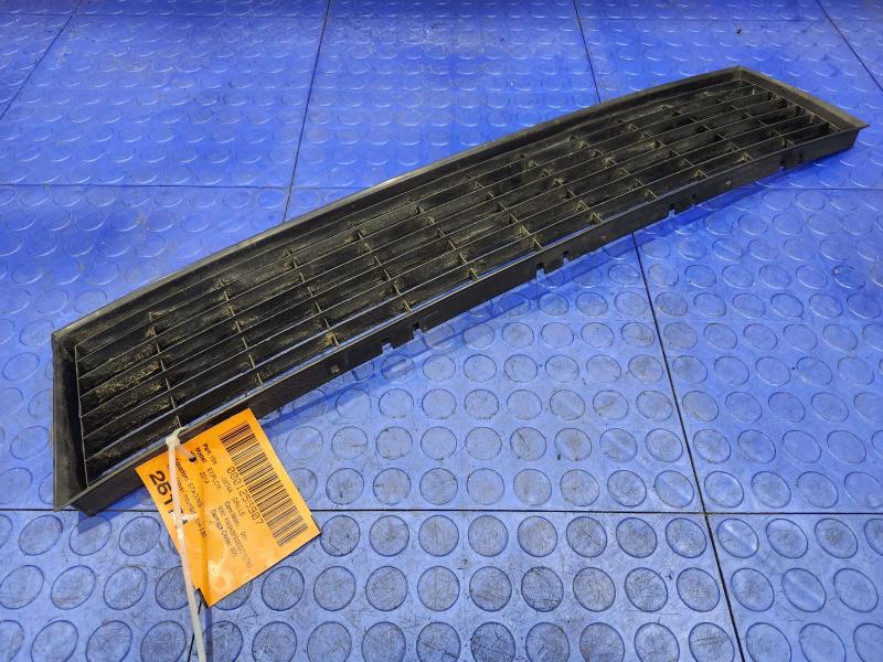 2014 Ford Explorer Grille