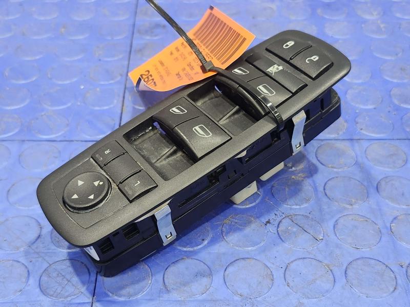 2015 Jeep Grand Cherokee Door Switch Front