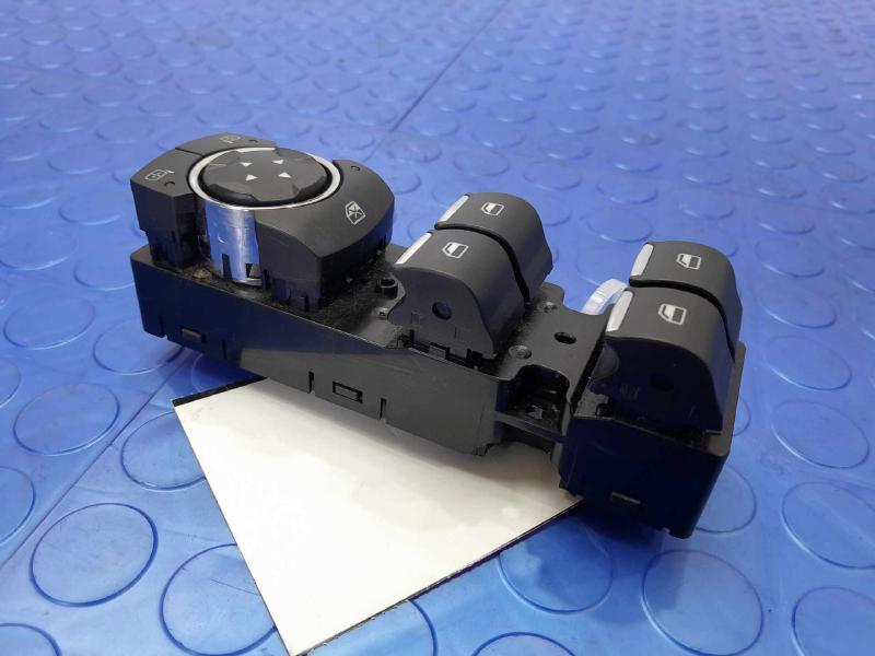 2017 Lincoln MKC Door Switch Front