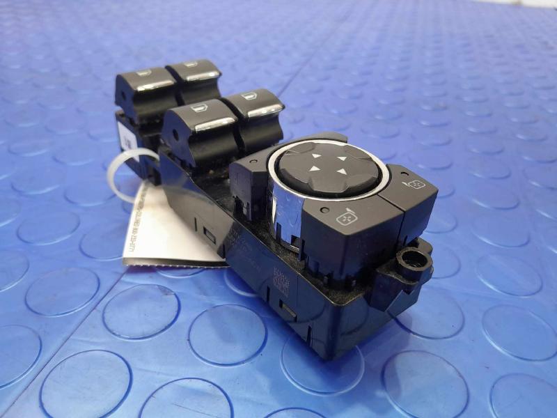 2017 Lincoln MKC Door Switch Front