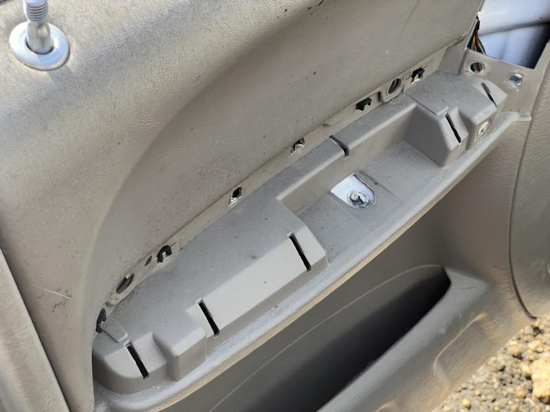 2003 2004 Jeep Liberty Front Door Trim Panel LH Driver Side Taupe Cloth OEM YB43WL5AA