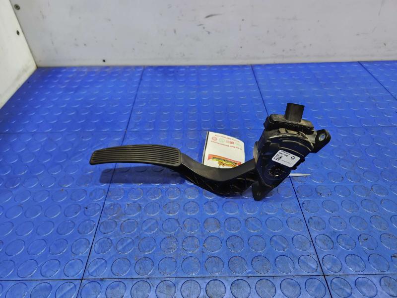 2010 Dodge Challenger Pedal Assembly