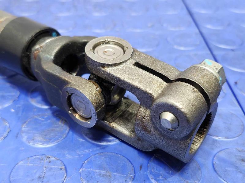 2016-2021 Hyundai Tucson Steering Intermediate Shaft Assembly OEM 56400D3000