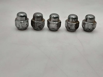 2018 Hyundai Elantra Lug Nuts