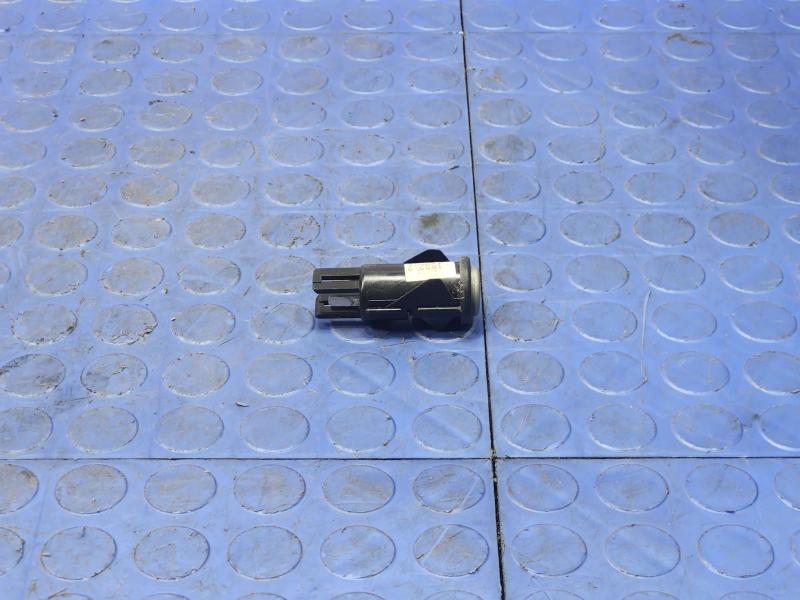 2003-2011 Lincoln Towncar Driver Trunk Lid Deck-Lid Open Switch OEM 3W1Z54432A38AAA