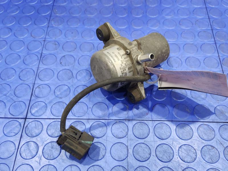 2014 Jeep Grand Cherokee Vacuum Pump