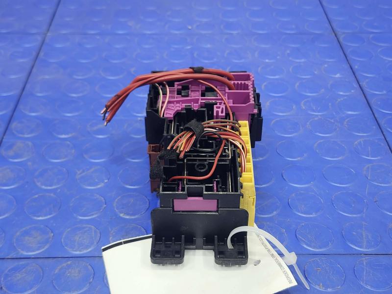 2017 Mercedes C-Class Engine Fuse Box
