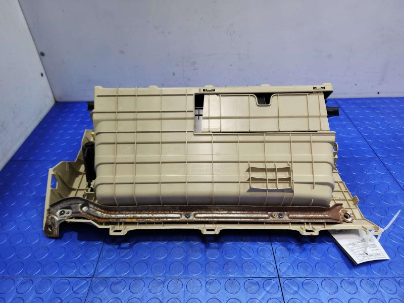 2018 Toyota Highlander Glove Box