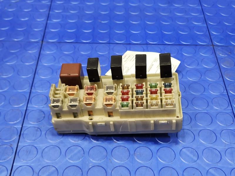 2002 Toyota Camry Engine Fuse Box