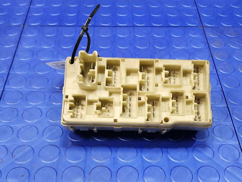 2002 Toyota Camry Engine Fuse Box