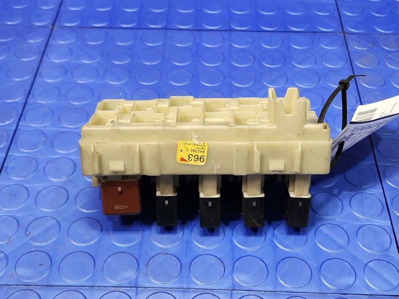2002 Toyota Camry Engine Fuse Box