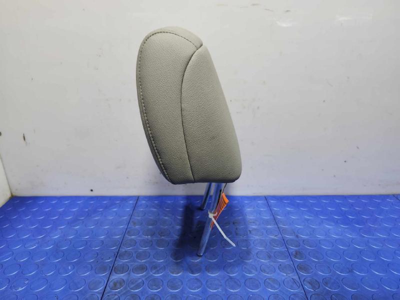 2017 Acura RDX Headrest