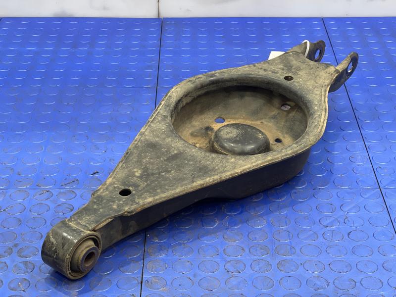 2011 Ford Explorer Lower Control Arm Rr