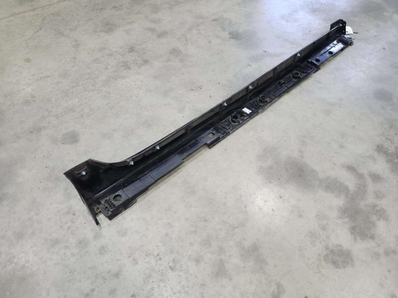 2017 Toyota Prius Rocker Moulding