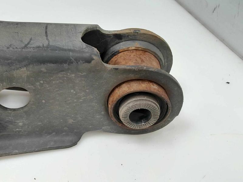 2006 - 2018 Toyota RAV4 Rear Lower Spring Mount Arm RH Passenger Side OEM 4873042040