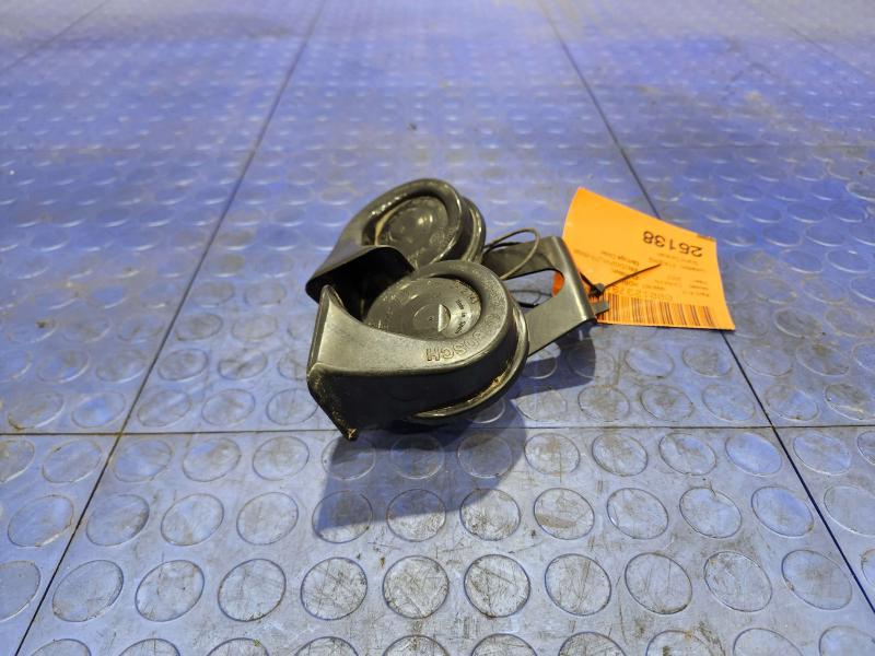 2005-2007 Dodge Caravan Dual Note Horn Assembly Genuine OEM 5082061AB