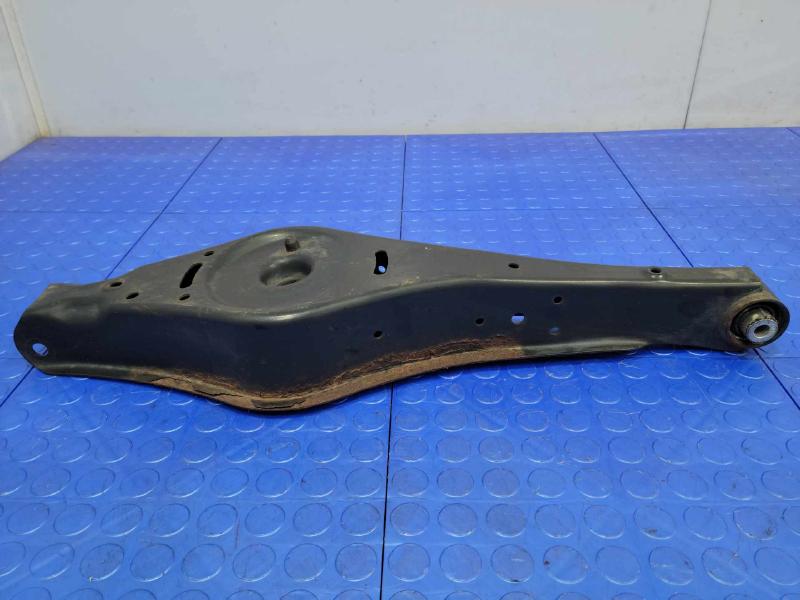 2014 Volkswagen Passat Lower Control Arm Rr