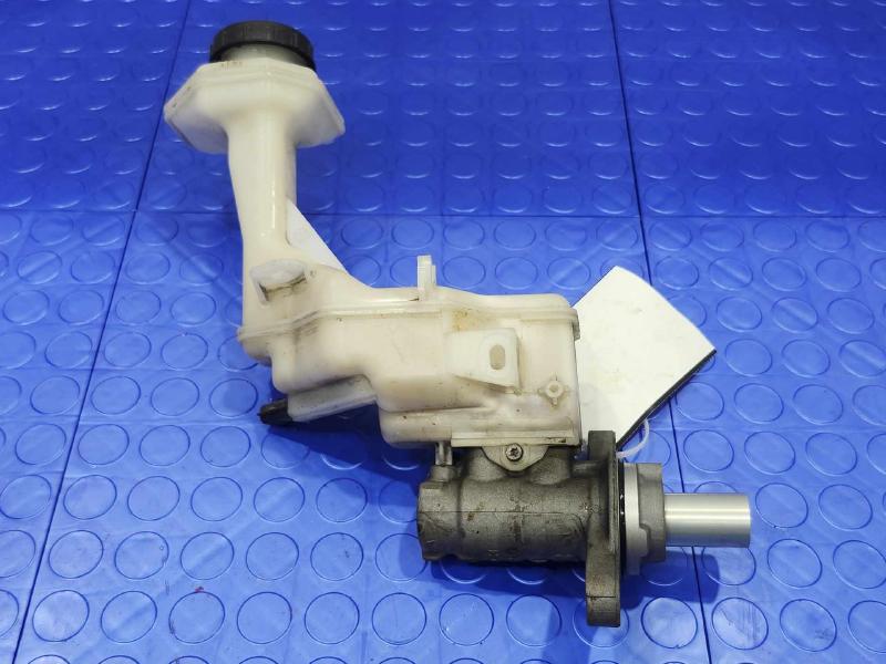 2015 Nissan Rogue Master Cylinder