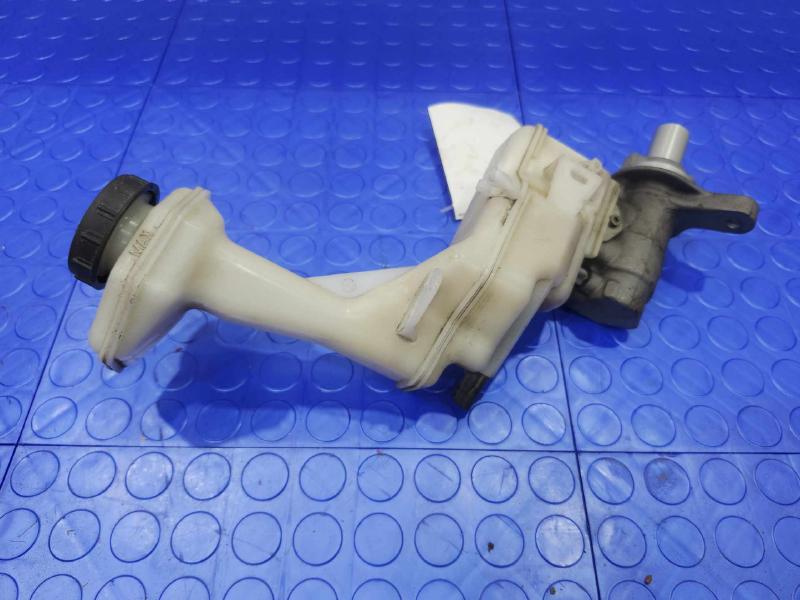 2015 Nissan Rogue Master Cylinder