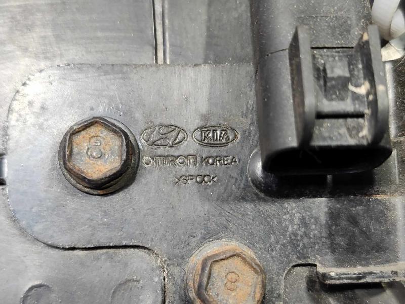 2012 Hyundai Veloster Radiator Support
