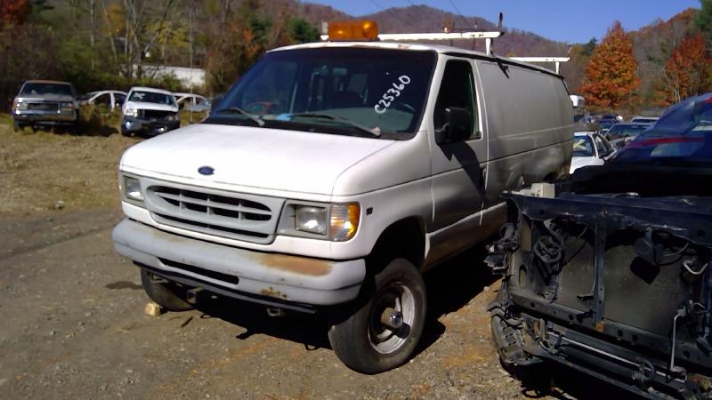 2000 Ford Econoline E-350 Exhaust Cross Over Pipe
