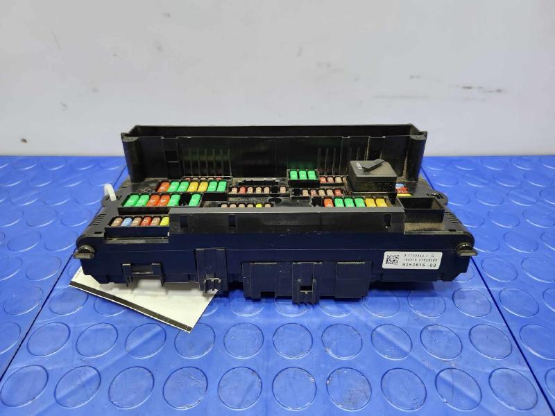 2016 BMW 528I Cabin Fuse Box
