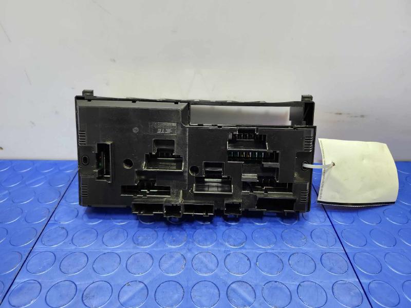 2016 BMW 528I Cabin Fuse Box