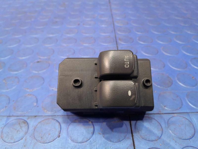 2008 Pontiac Solstice Door Switch Front