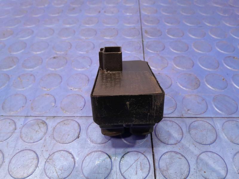 2008 Pontiac Solstice Door Switch Front