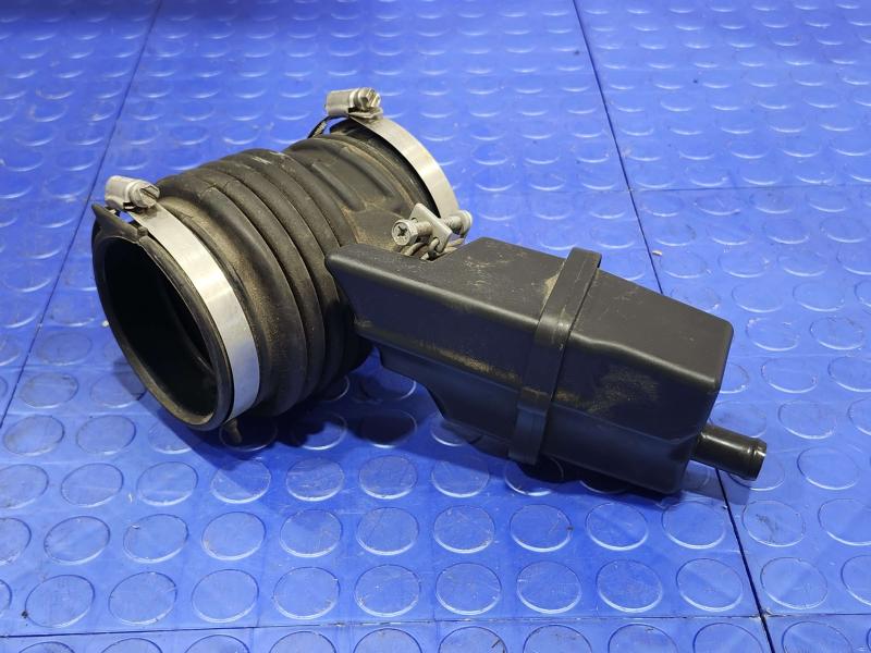 2015 Nissan Murano Air Intake Tube/Resonator