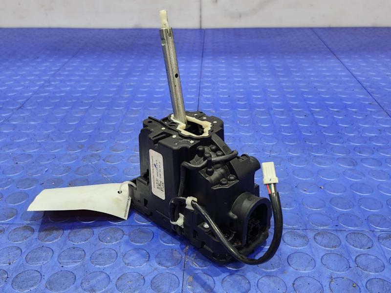 2016 Dodge Challenger Automatic Gear Shifter Assembly Genuine OEM 68205233AI